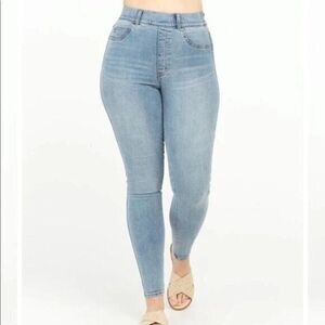 SPANX Ankle Skinny Jeans Large Light Vintage Wash LIKE NEW